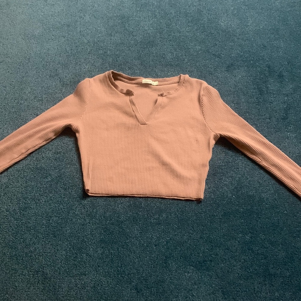 Pink/nude cropped long sleeve top size small